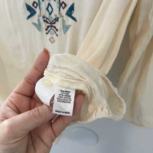 C Wonder Embroidery Cold Shoulder Blouse Size XL - Picture 4 of 5